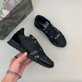 Picture of Valentino Shoes Men _SKUfw119179906fw